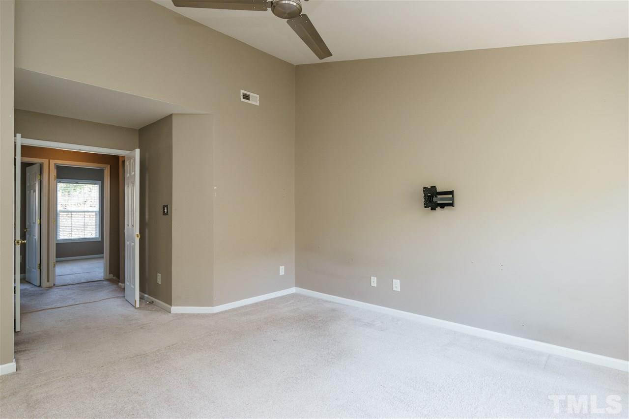 5434 Echo Ridge Road Raleigh, NC 27612 - Photo 12 of 19 Gallery Image 12