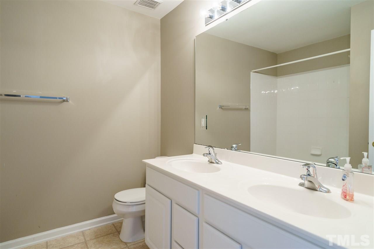 5434 Echo Ridge Road Raleigh, NC 27612 - Photo 13 of 19 Gallery Image 13