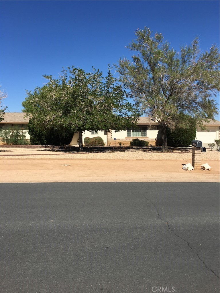15050 Ramona Road Apple Valley, CA 92307 - Photo 1 of 1 Gallery Image 1