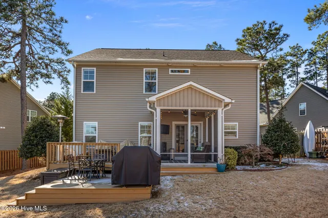 $550,000 | 26 Calhoun Lane, Pinehurst, NC 28374