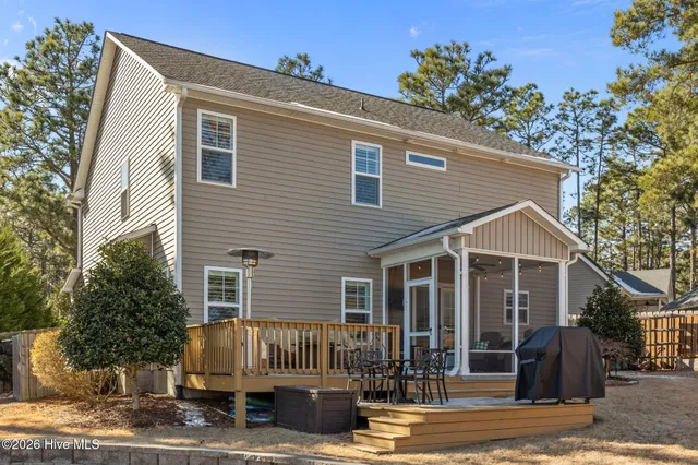 $550,000 | 26 Calhoun Lane, Pinehurst, NC 28374