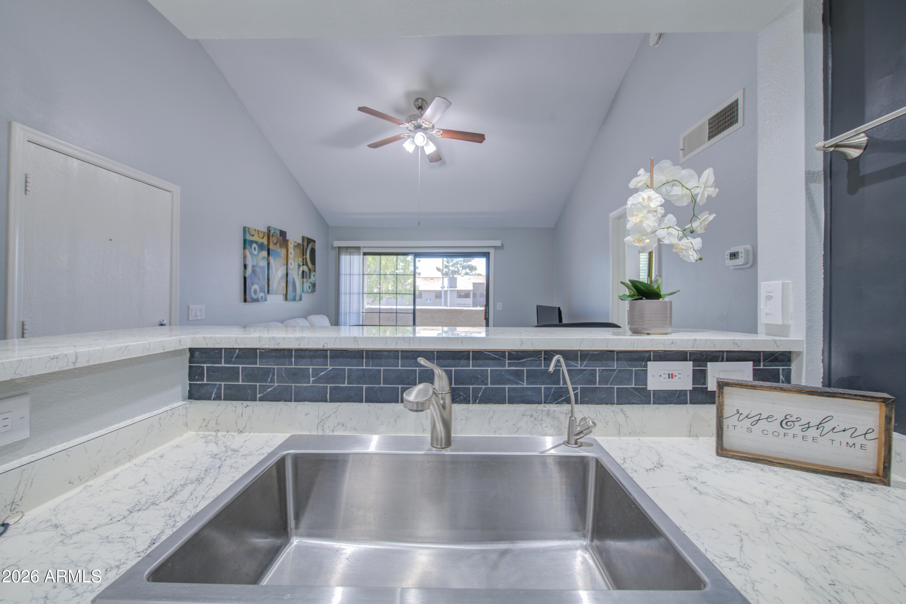 533 West Guadalupe Road, Unit 2032 Mesa, AZ 85210 - Photo 14 of 28 Kitchen 7