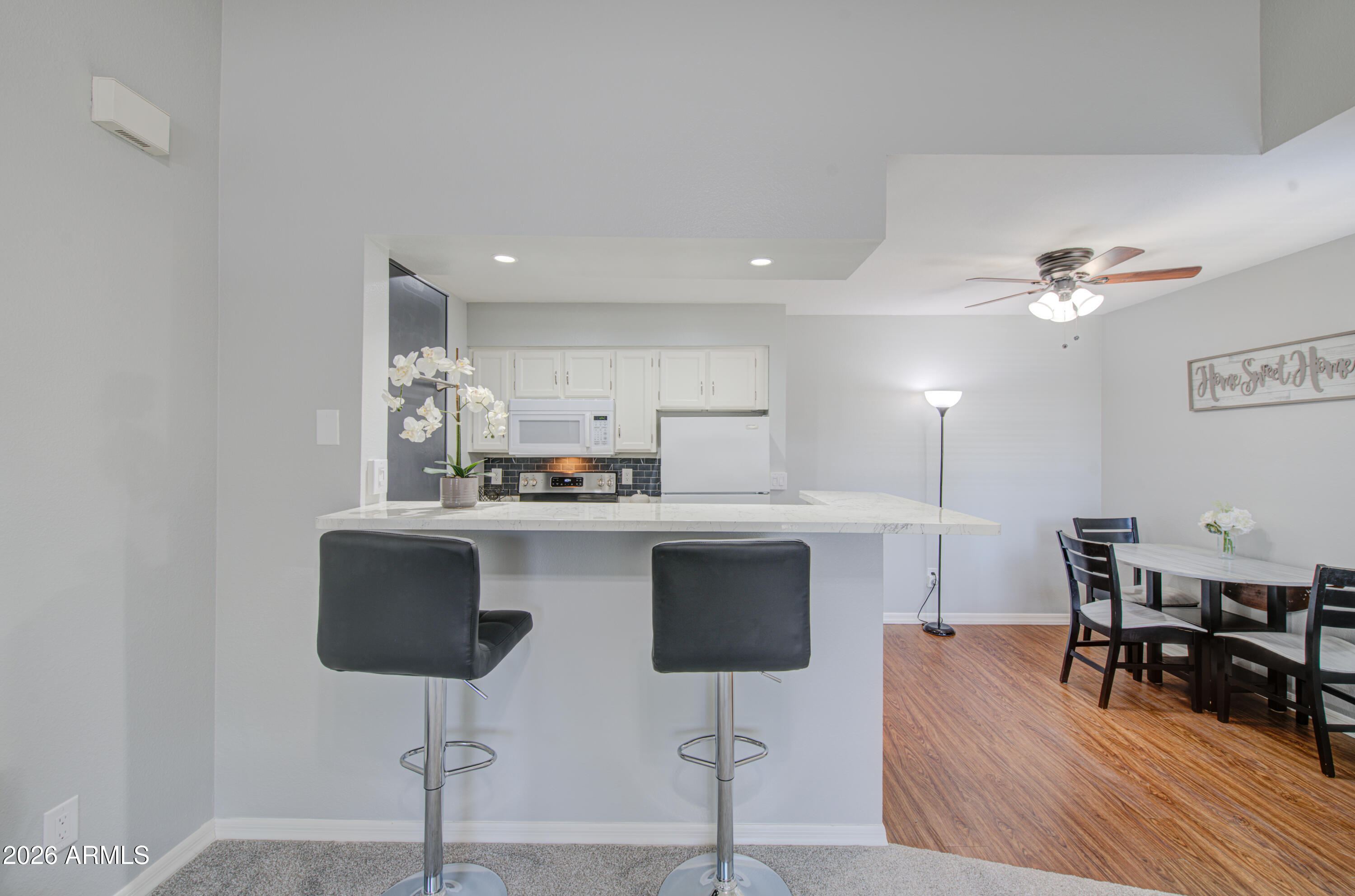 533 West Guadalupe Road, Unit 2032 Mesa, AZ 85210 - Photo 15 of 28 Kitchen 8