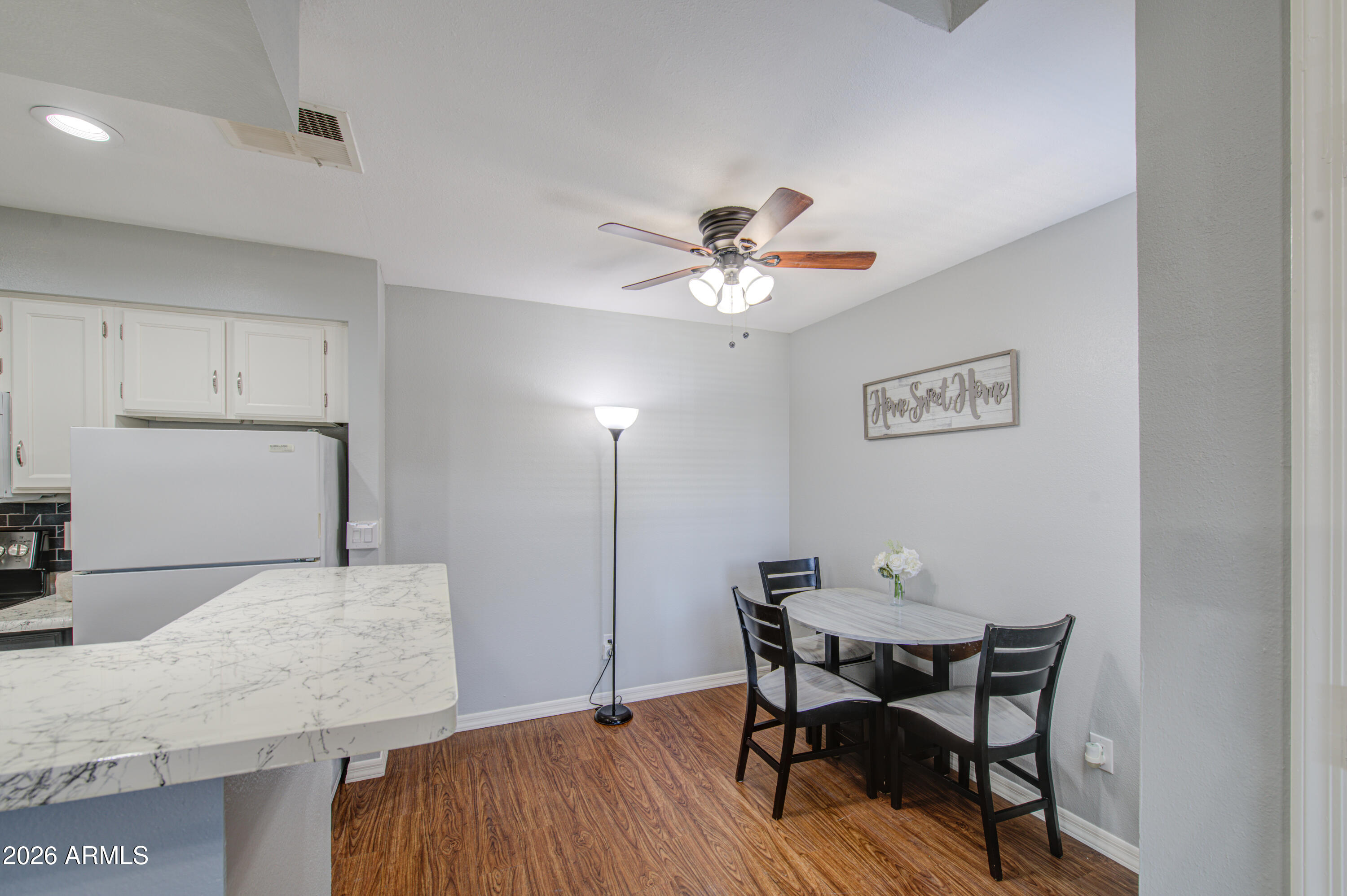 533 West Guadalupe Road, Unit 2032 Mesa, AZ 85210 - Photo 8 of 28 Kitchen 1