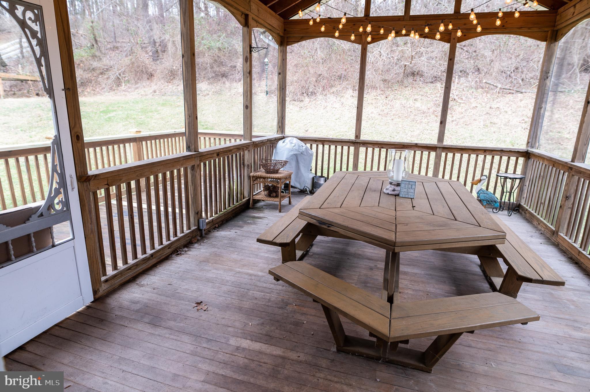 2076 Old Fridinger Mill Road Westminster, MD 21157 - Photo 36 of 76 Screened In Proch