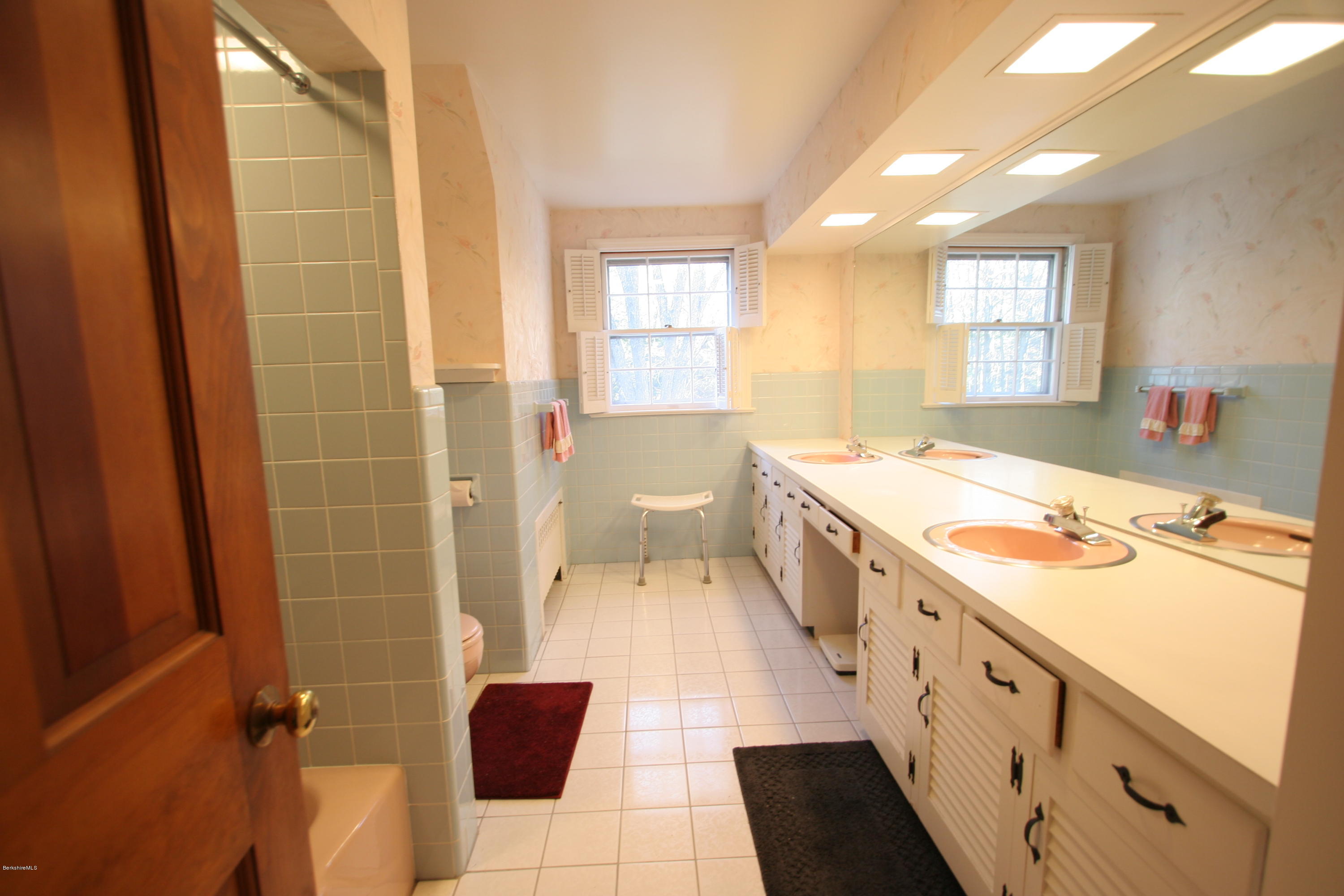 113 Holmes Road Lenox, MA 01240 - Photo 17 of 21 IMG_4355