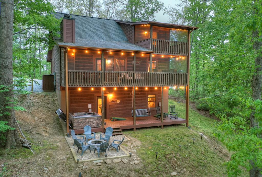 308 Windy Valley Lane Blue Ridge, GA 30513 - Photo 1 of 52 Main View