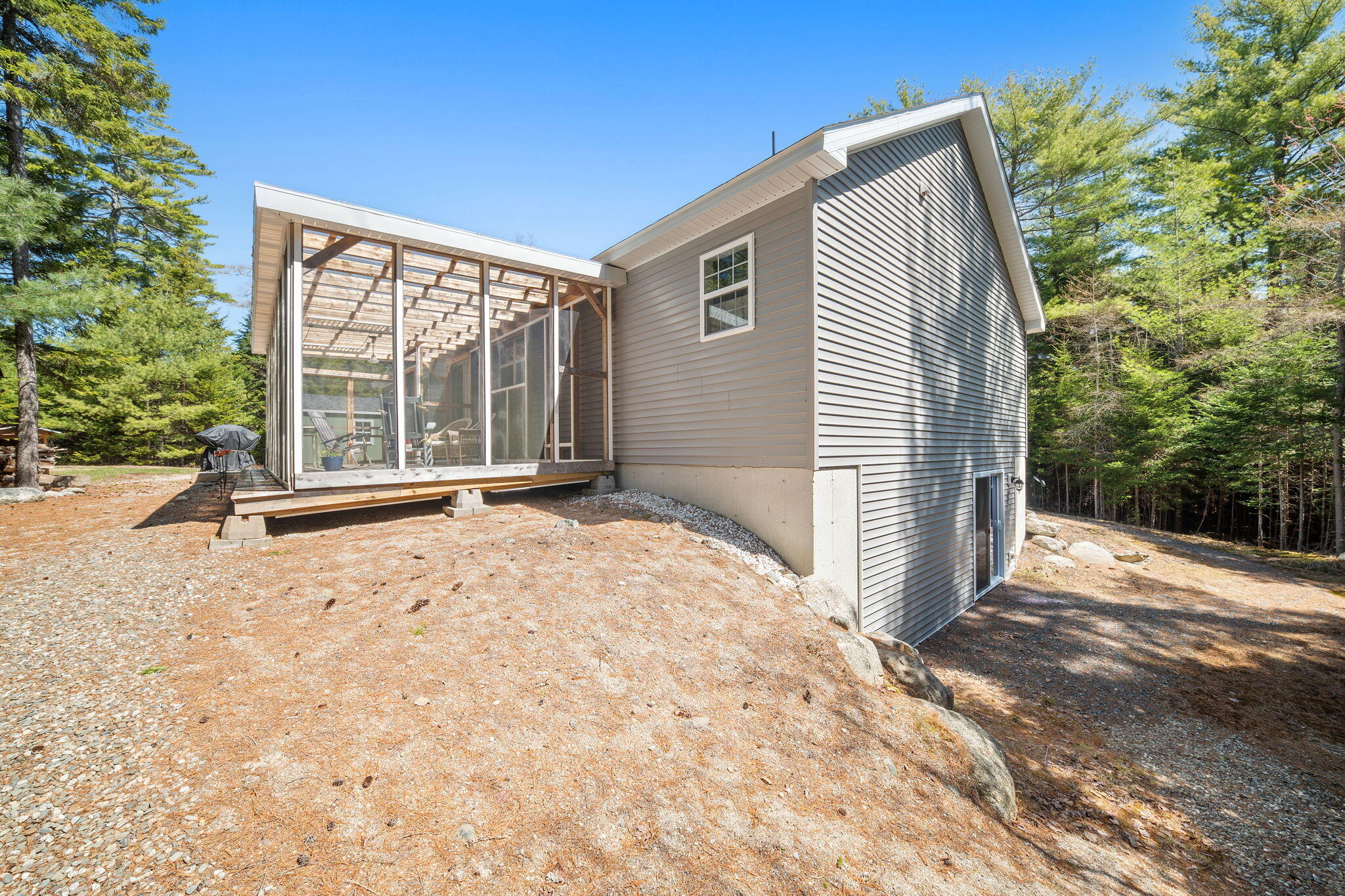 811 Newbury Neck Road Surry, ME 04684 - Photo 36 of 47 15-web-or-mls-DSC09492