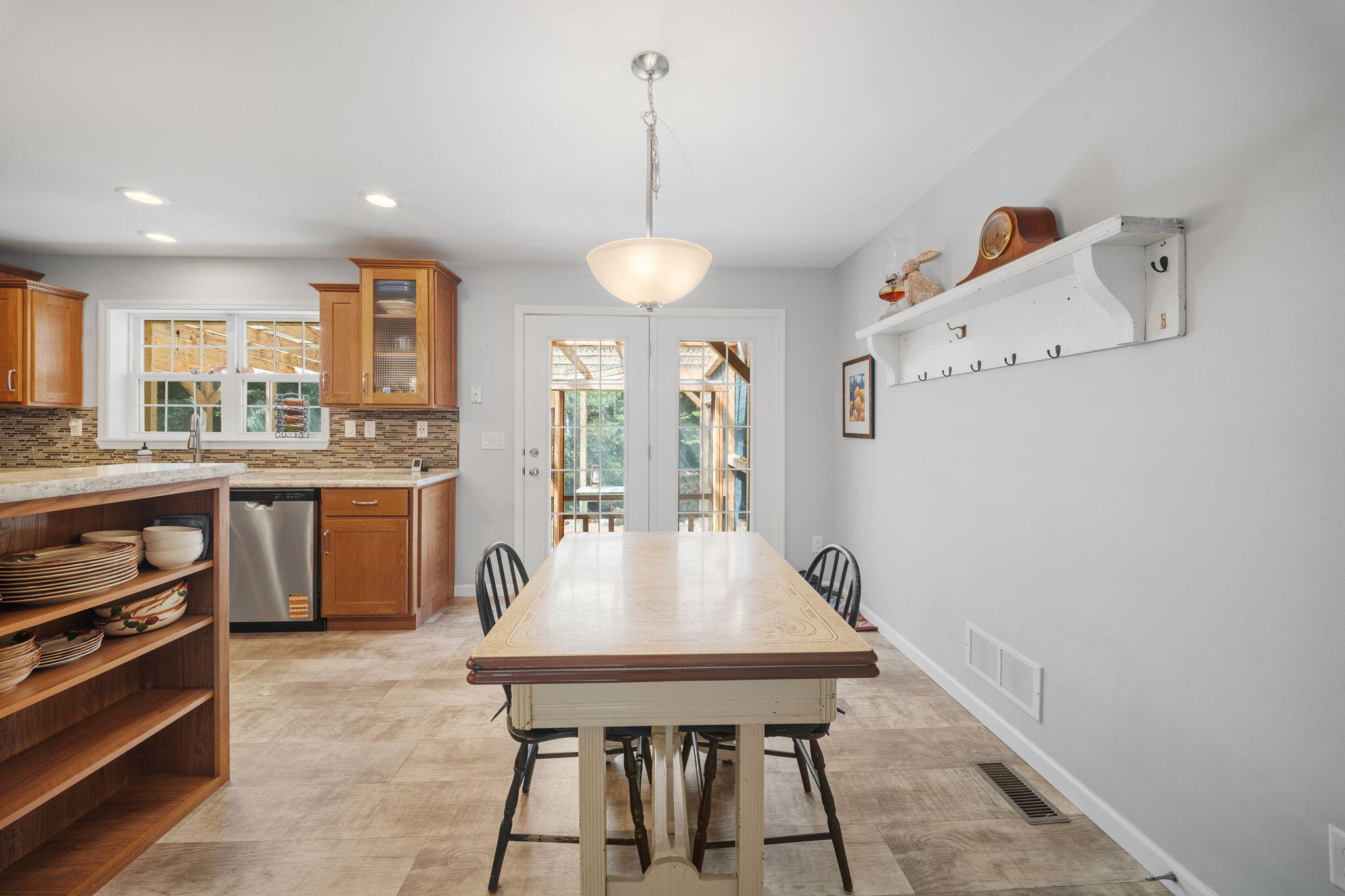 811 Newbury Neck Road Surry, ME 04684 - Photo 8 of 47 30-web-or-mls-DSC09569