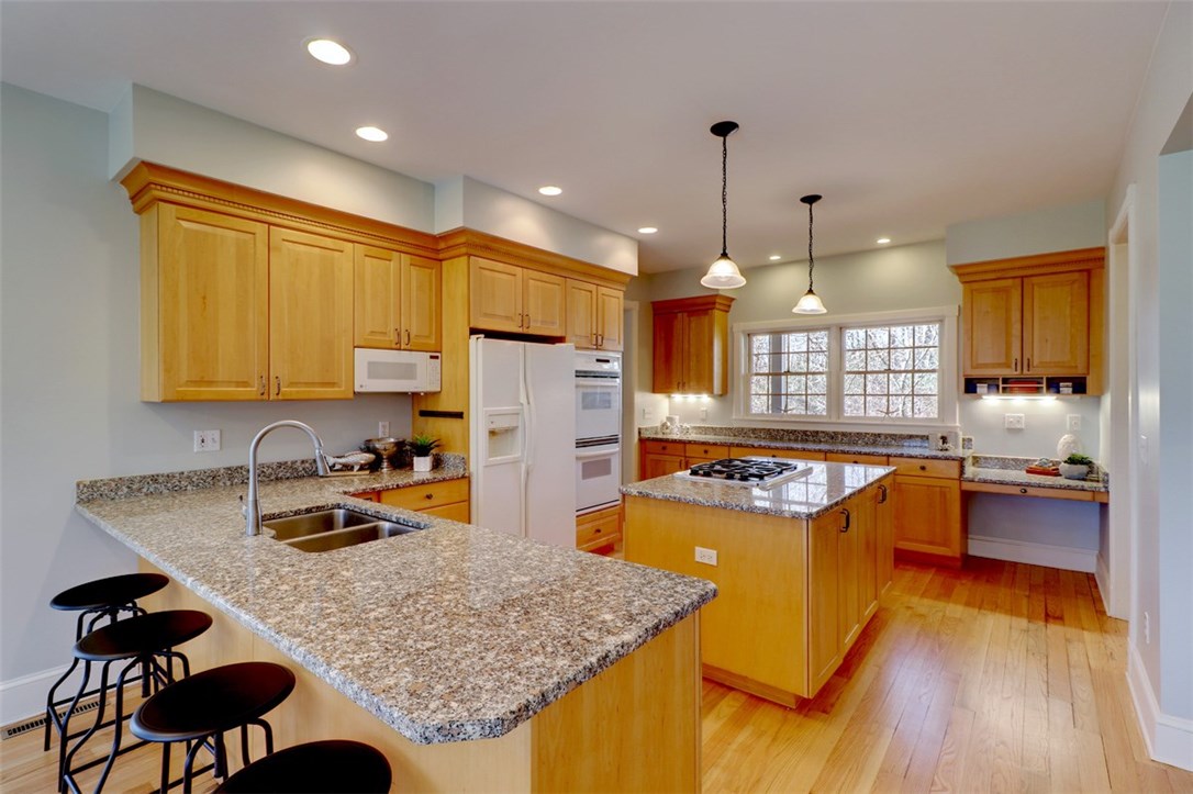 2 High Meadow Road Little Compton, RI 02837 - Photo 16 of 38 Gallery Image 16