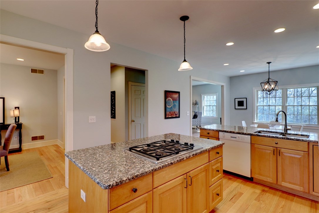 2 High Meadow Road Little Compton, RI 02837 - Photo 18 of 38 Gallery Image 18