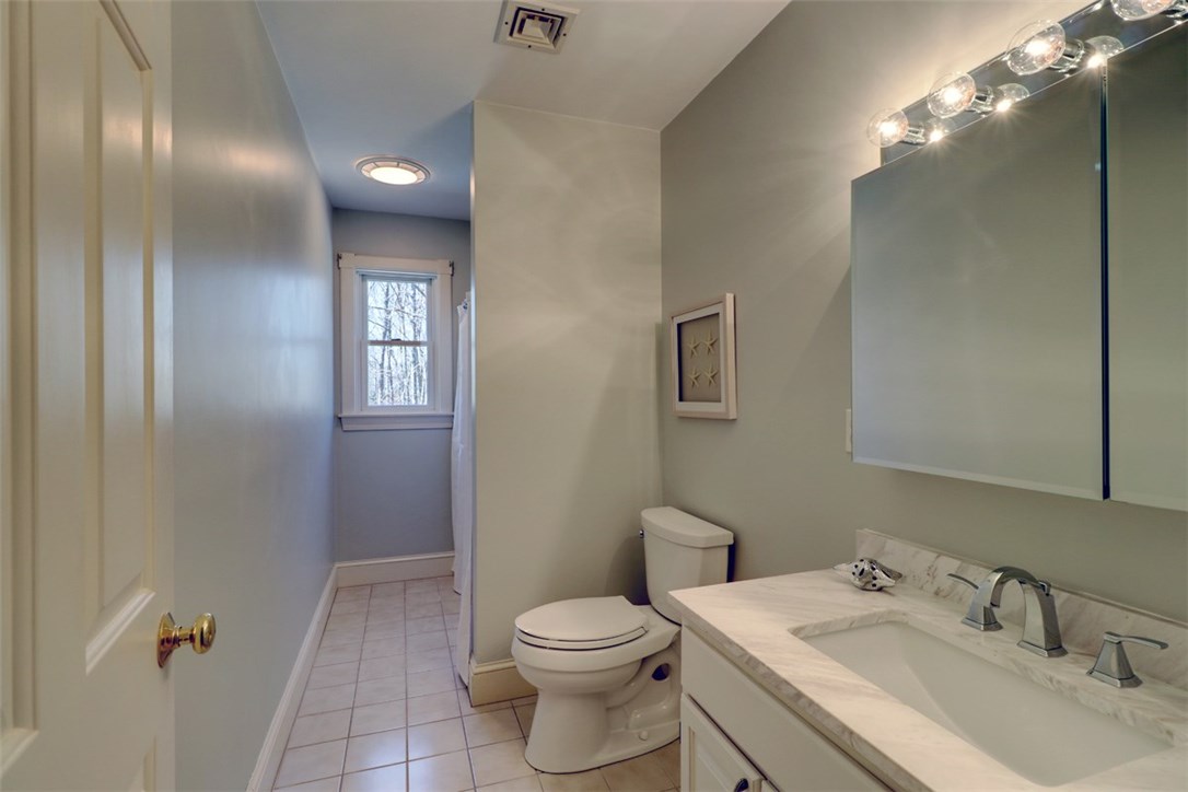 2 High Meadow Road Little Compton, RI 02837 - Photo 33 of 38 Gallery Image 33