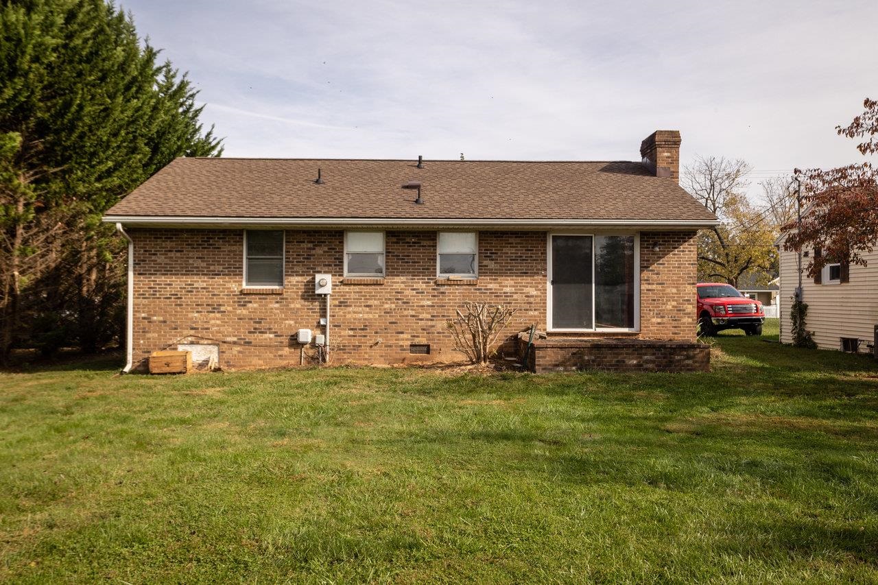 320 North River Road Bridgewater, VA 22812 - Photo 26 of 27 Gallery Image 26