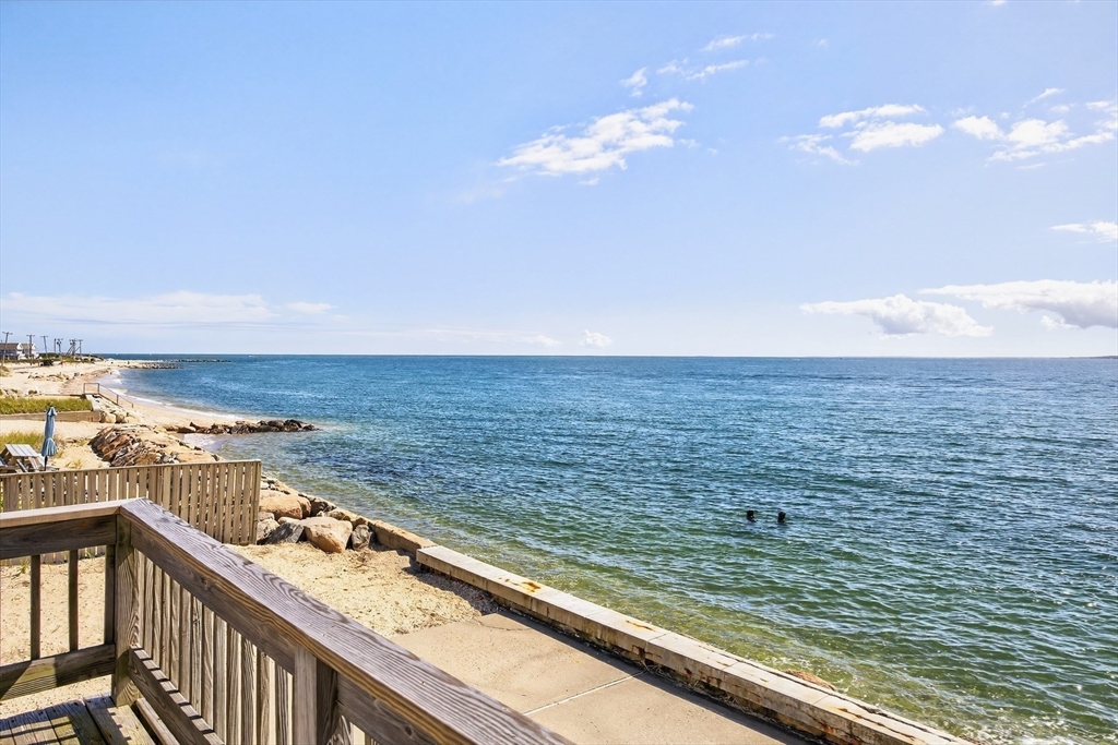 61 Menauhant Road Falmouth, MA 02536 - Photo 12 of 39