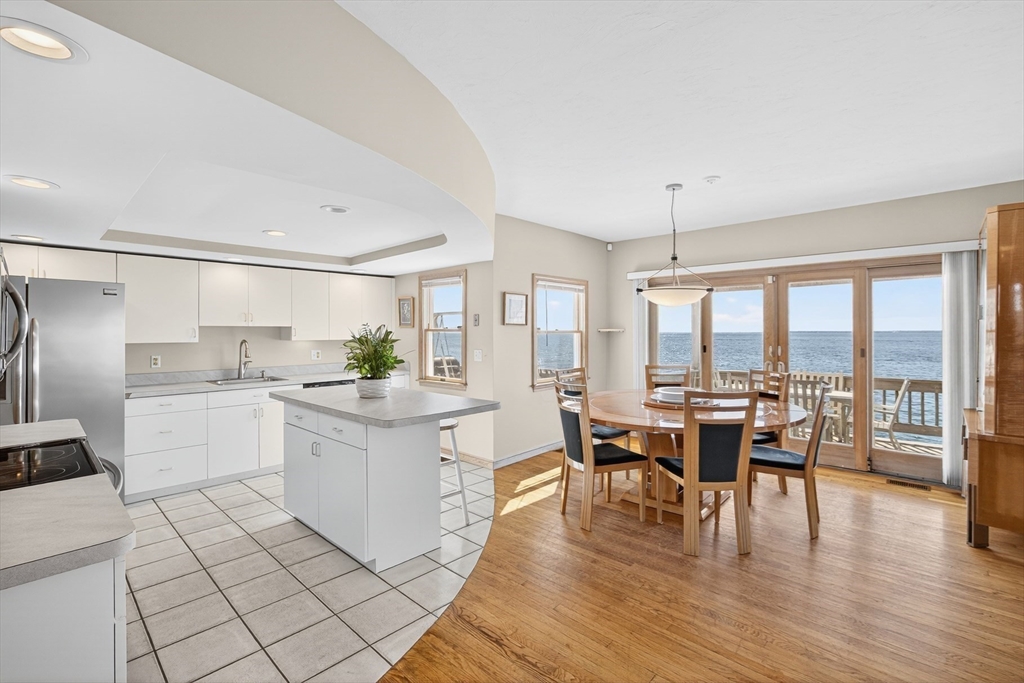 61 Menauhant Road Falmouth, MA 02536 - Photo 13 of 39