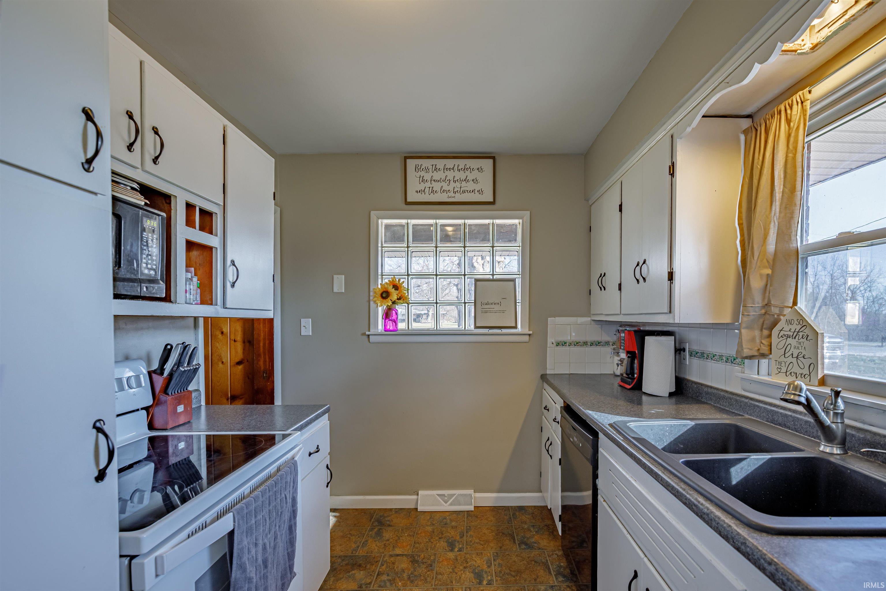 7111 Upton Road Mount Vernon, IN 47620 - Photo 17 of 32