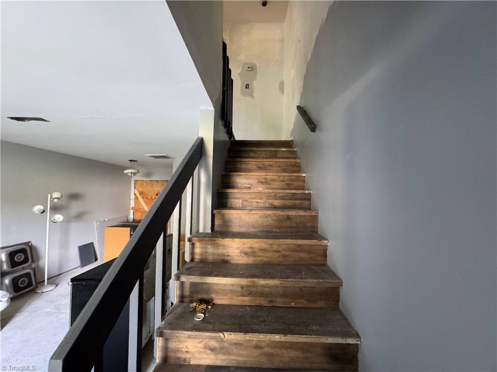 1102 Campbell Street High Point, NC 27262 - Photo 18 of 34