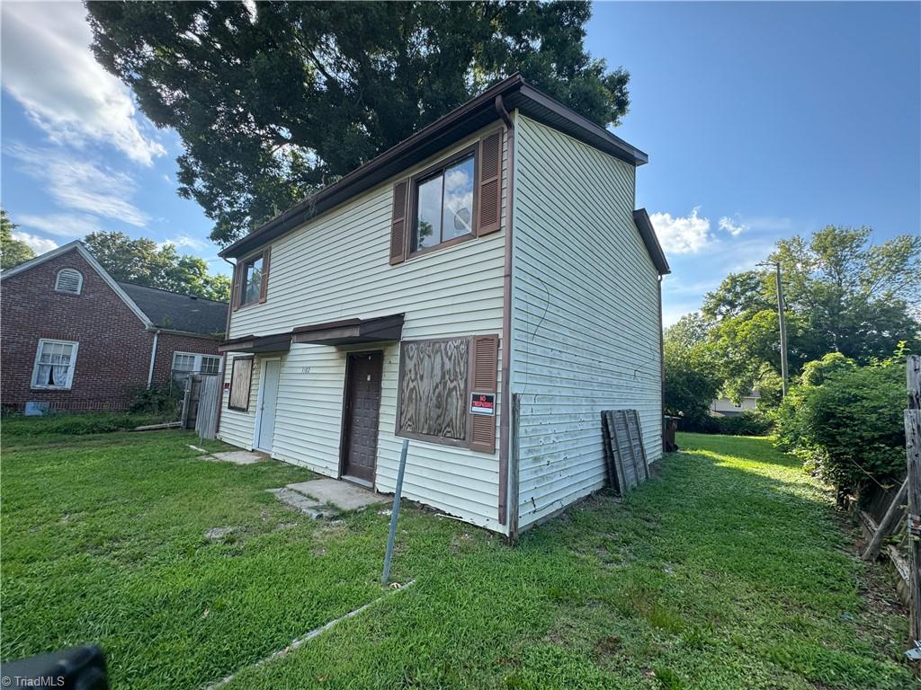 1102 Campbell Street High Point, NC 27262 - Photo 2 of 34