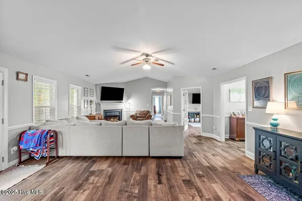 $455,000 | 912 Morganser Drive, Swansboro, NC 28584
