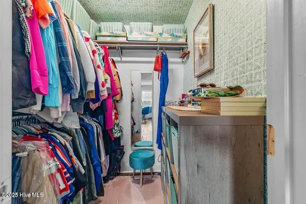 $455,000 | 912 Morganser Drive, Swansboro, NC 28584