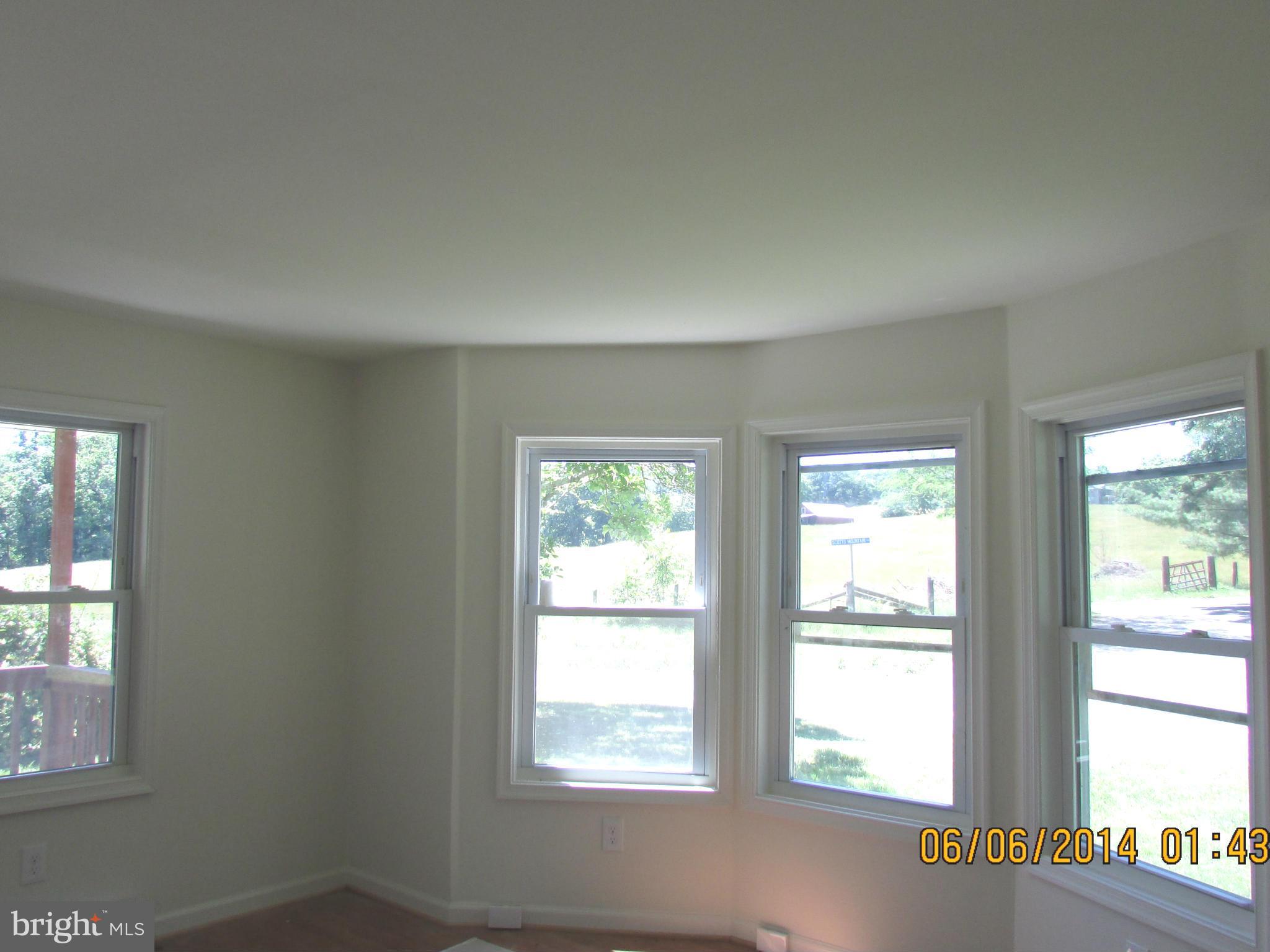 11317 Scotts Mill Road Culpeper, VA 22701 - Photo 6 of 21 View
