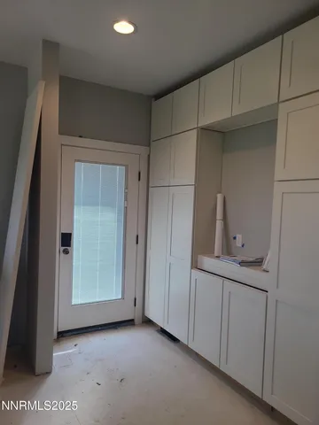 $1,200,000 | 900 Cattle Circle, Fernley, NV 89408