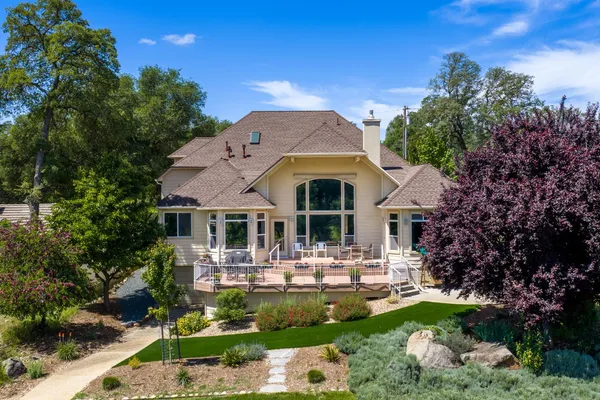 $885,000 | 18073 Jayhawk Drive, Penn Valley, CA 95946