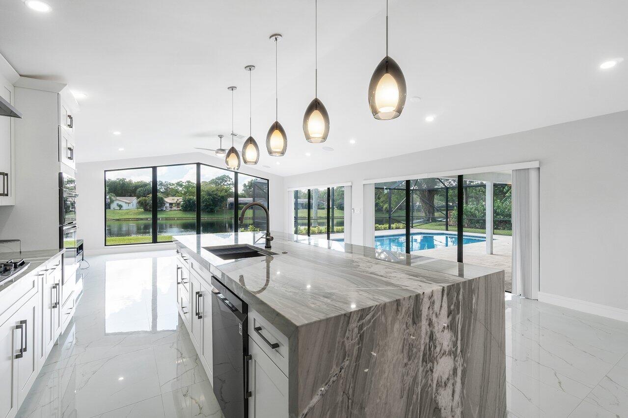 3432 Pine Haven Circle Boca Raton, FL 33431 - Photo 9 of 29 010-3432PineHavenCircle-BocaRaton-FL-334