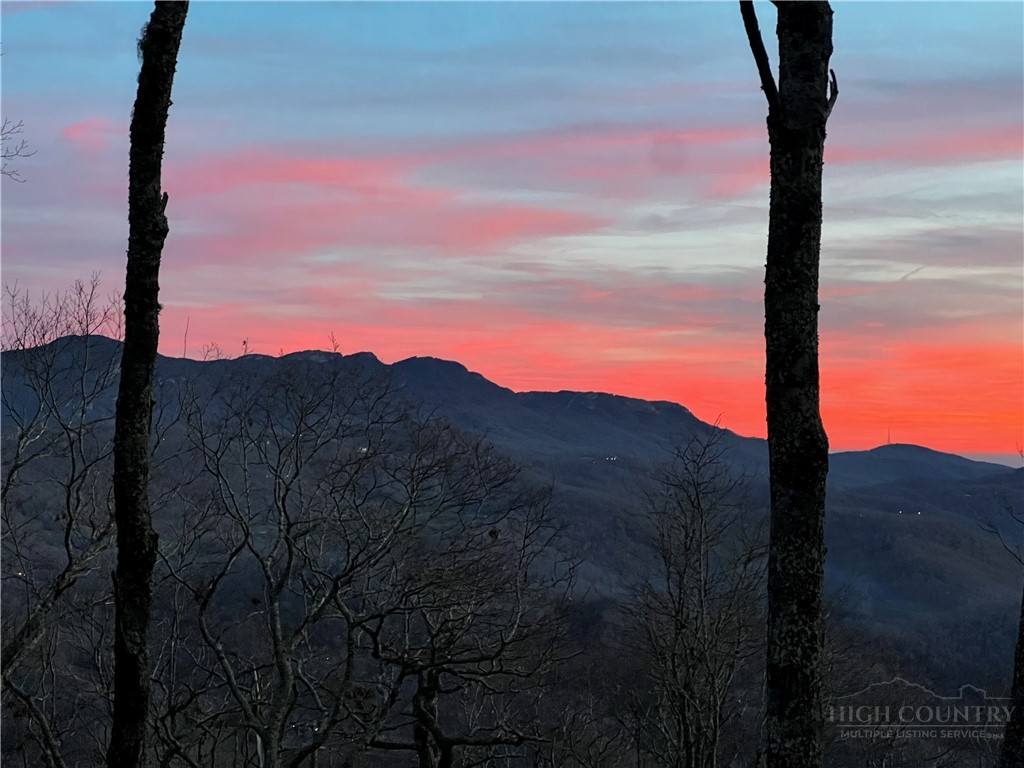 Lot 3 Chappell Farm Road Banner Elk, NC 28604 - Photo 8 of 27 a view of a sky from a balcony