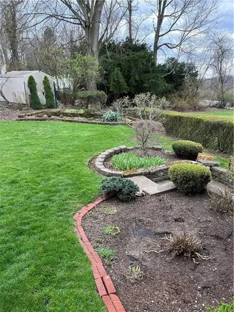 a front view of house with yard