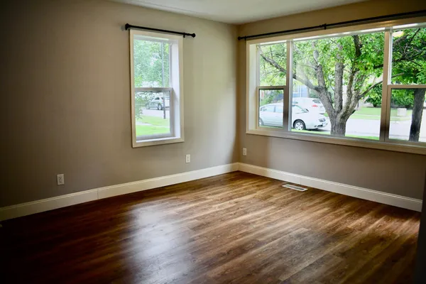 $187,500 | 335 Crocker Avenue North, Thief River Falls, MN 56701