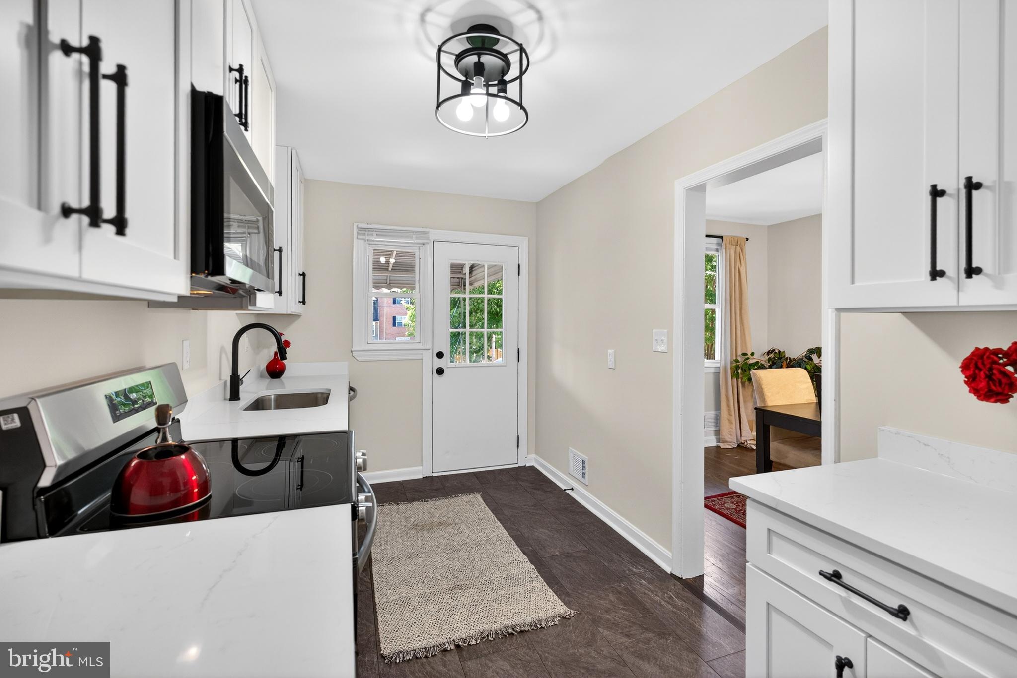 2115 Pitney Road Baltimore, MD 21234 - Photo 11 of 29