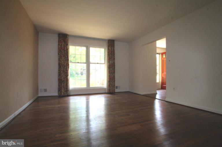 1502 Timberline Road Silver Spring, MD 20904 - Photo 18 of 29 Living Room also opens to foyer