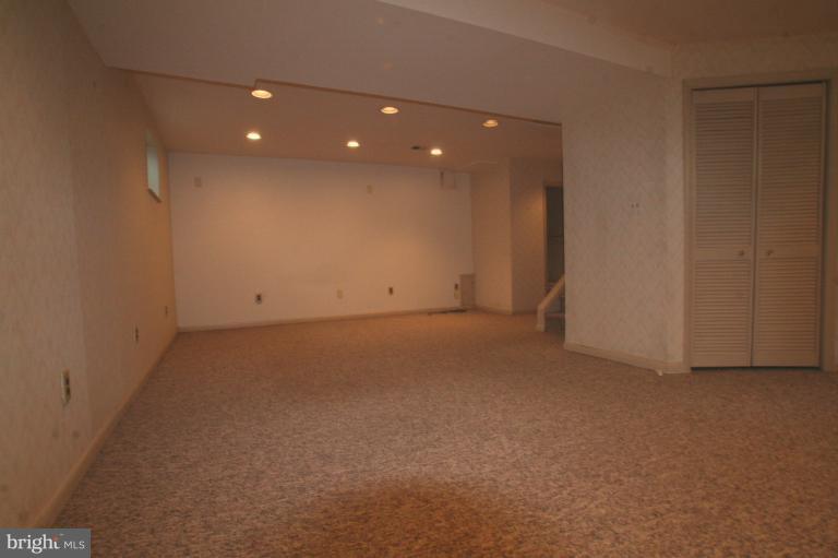 1502 Timberline Road Silver Spring, MD 20904 - Photo 27 of 29 Company is welcomed in this Recreation Room