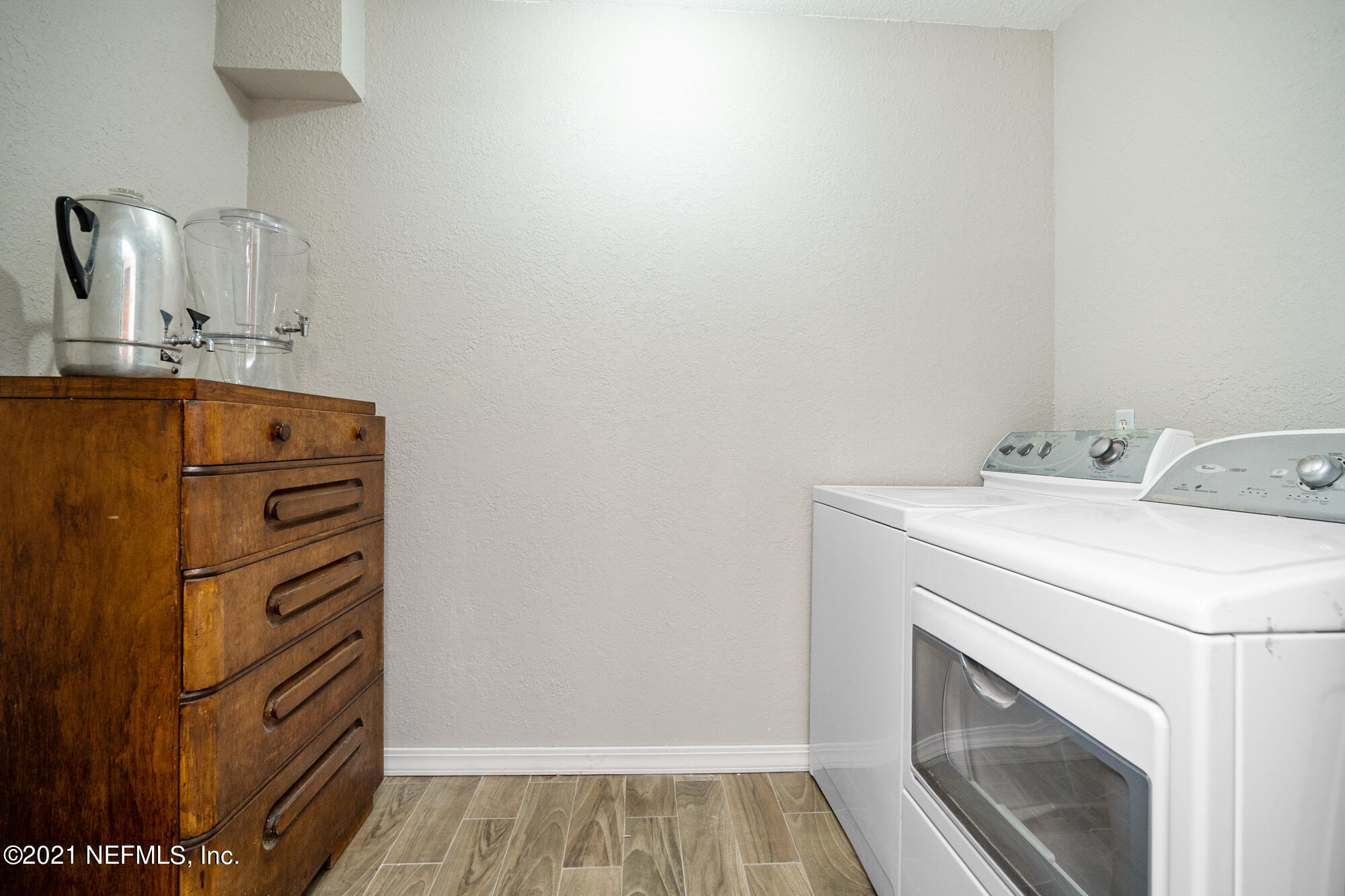 5210 Riverton Road Jacksonville, FL 32277 - Photo 22 of 43 Laundry Room includes W/D