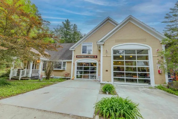 $799,900 | 176 Amory Leland Drive, Thornton, NH 03285