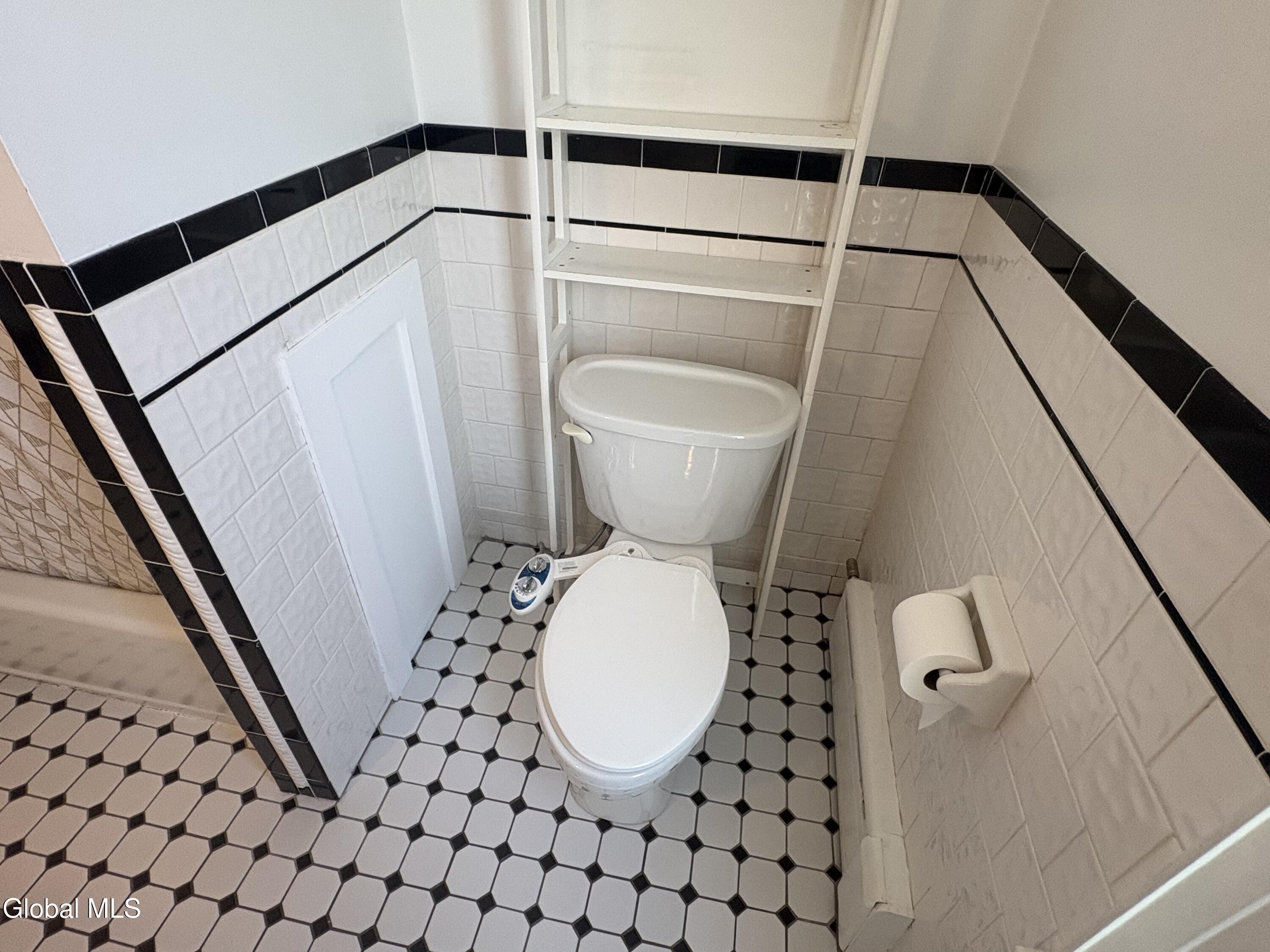 1756 Eastern Parkway Schenectady, NY 12309 - Photo 15 of 31 IMG_7560