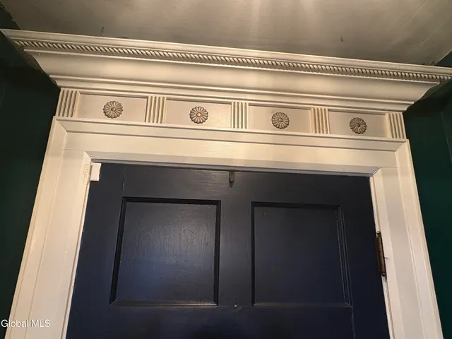 $225,000 | 1756 Eastern Parkway, Schenectady, NY 12309