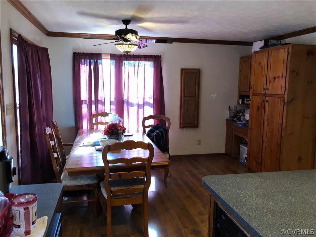 2016 Judes Ferry Road Powhatan, VA 23139 - Photo 11 of 31 Gallery Image 11
