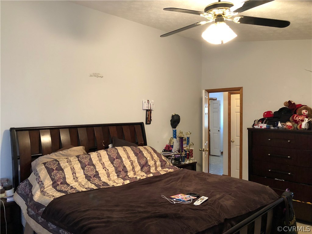 2016 Judes Ferry Road Powhatan, VA 23139 - Photo 15 of 31 Gallery Image 15