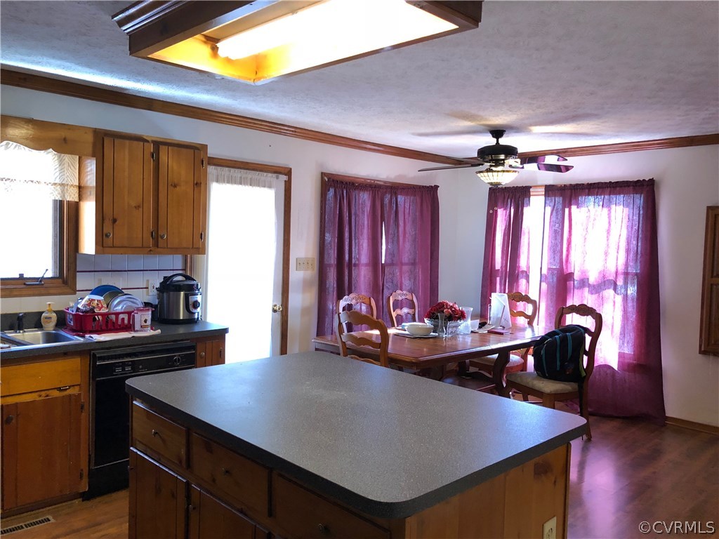 2016 Judes Ferry Road Powhatan, VA 23139 - Photo 10 of 31 Gallery Image 10