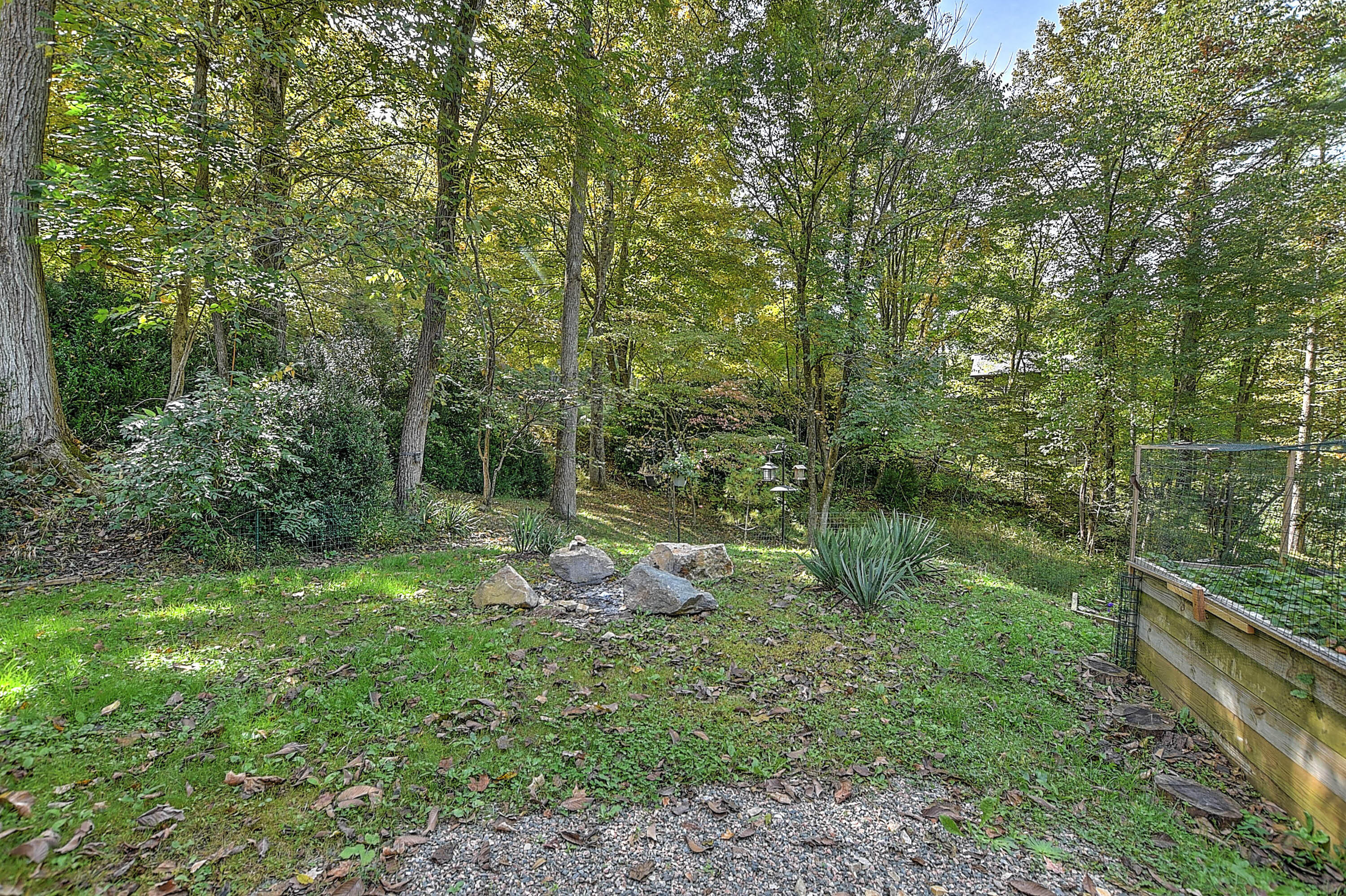 202 Raccoon Circle Butler, TN 37640 - Photo 57 of 58 202 Raccoon-58