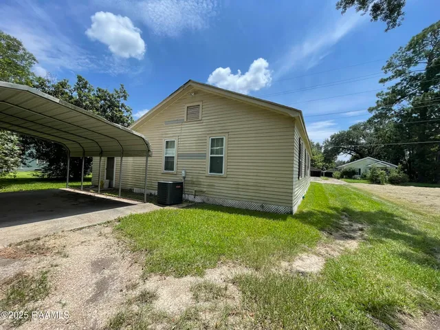 $80,000 | 116 West Bertheaud Avenue, Opelousas, LA 70570
