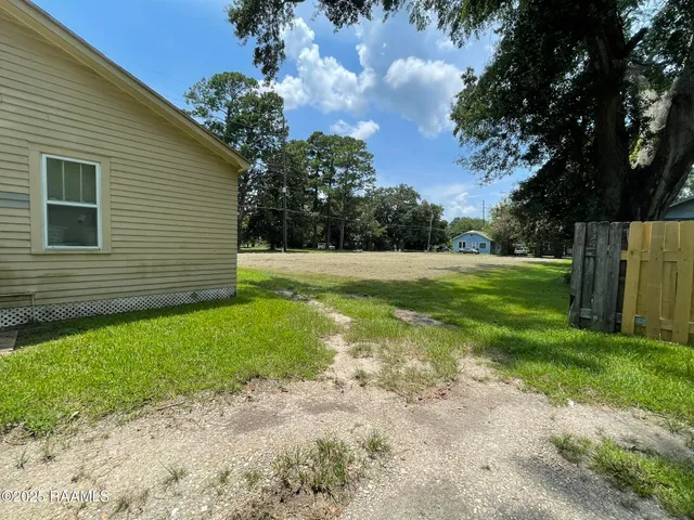 $80,000 | 116 West Bertheaud Avenue, Opelousas, LA 70570