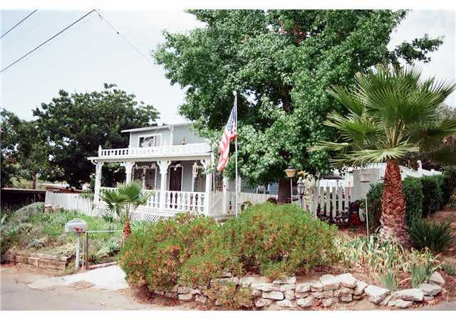 205 South Wisconsin Street Fallbrook, CA 92028 - Photo 9 of 10 Gallery Image 9