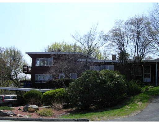 26 Stony Brook Road, Unit 2 Marblehead, MA 01945 - Photo 1 of 1 Gallery Image 1