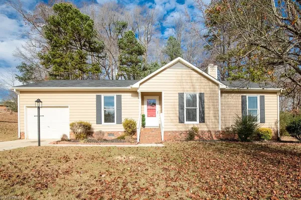 $239,900 | 627 Woodland Circle, Asheboro, NC 27203