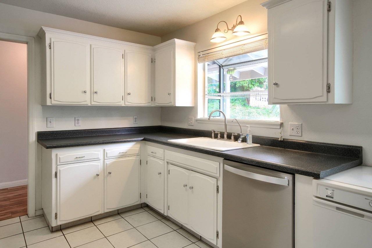 39769 Pine Ridge Road Oakhurst, CA 93644 - Photo 19 of 38 Gallery Image 19