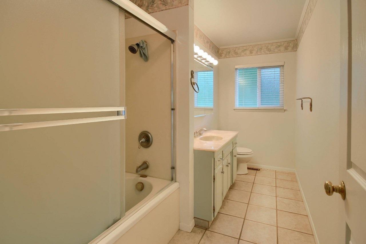 39769 Pine Ridge Road Oakhurst, CA 93644 - Photo 23 of 38 Gallery Image 23