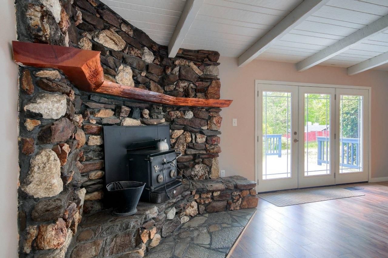 39769 Pine Ridge Road Oakhurst, CA 93644 - Photo 8 of 38 Gallery Image 8